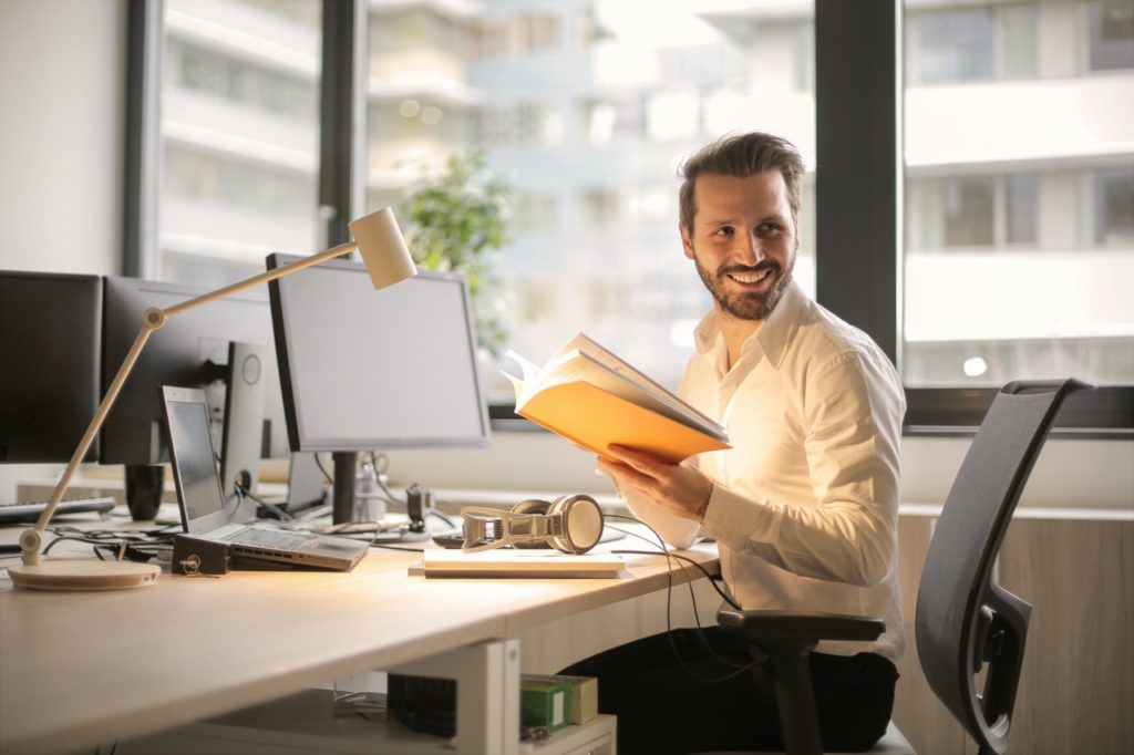 Como escolher um advogado trabalhista